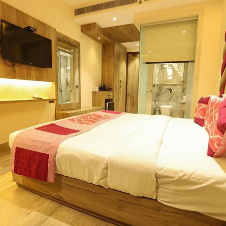 Hotel Golden Lotus Amritsar Extérieur photo