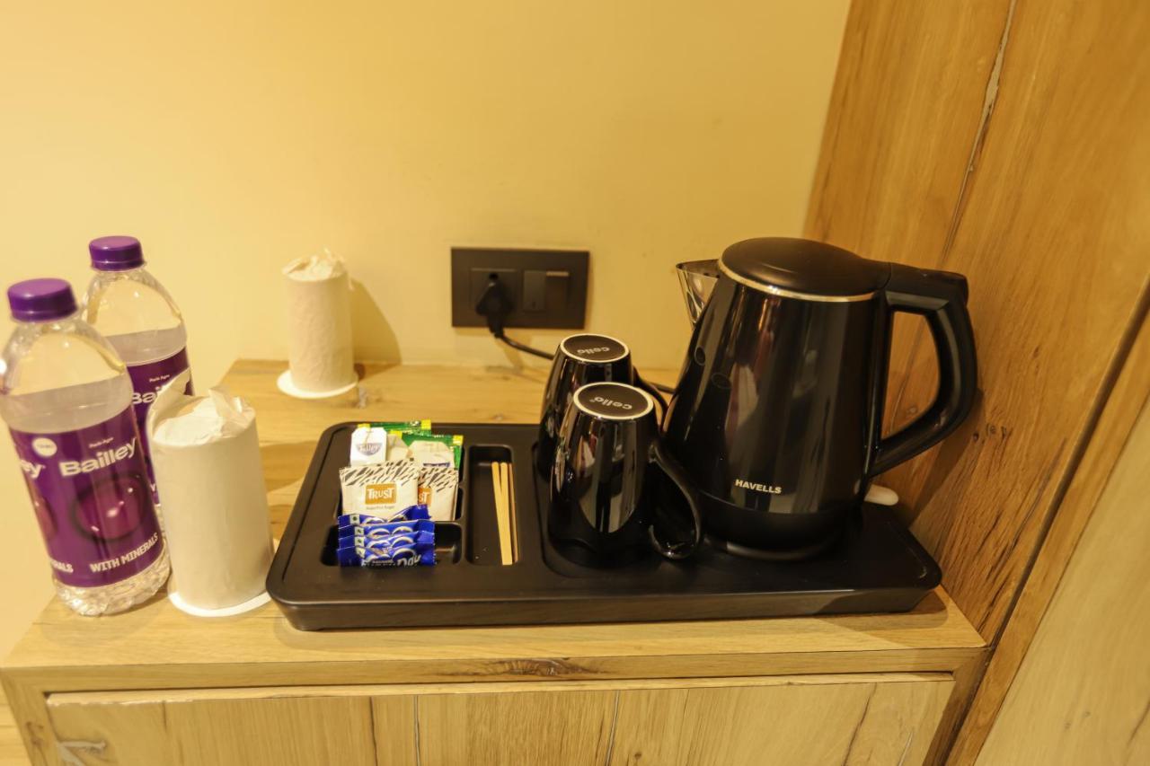 Hotel Golden Lotus Amritsar Extérieur photo